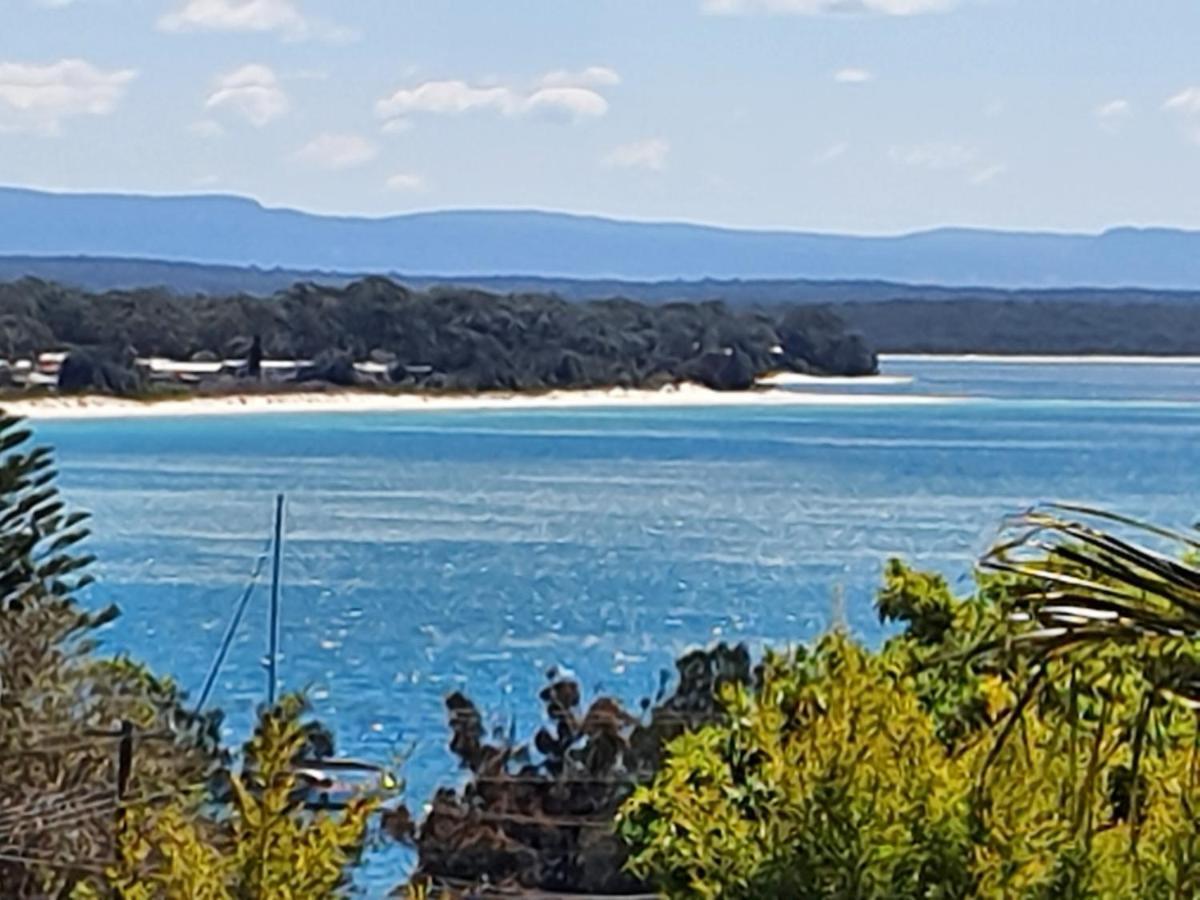 Marazul Paradise Beach House- Panoramic Ocean Views Vincentia Eksteriør billede