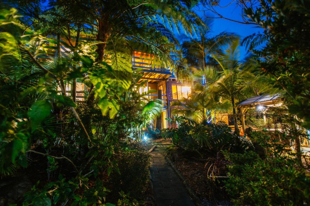 Marazul Paradise Beach House- Panoramic Ocean Views Vincentia Eksteriør billede