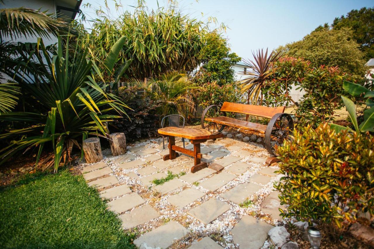 Marazul Paradise Beach House- Panoramic Ocean Views Vincentia Eksteriør billede